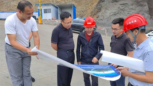 縣委書記李萬忠調(diào)研產(chǎn)業(yè)發(fā)展 生態(tài)環(huán)保及防汛減災等工作